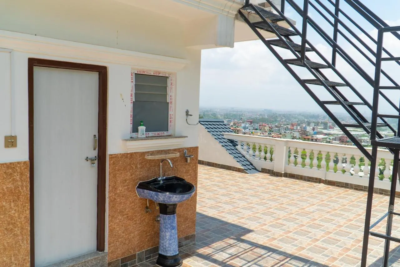 The White House Villa 8 Bedroom With Swimming Pool Catmandu