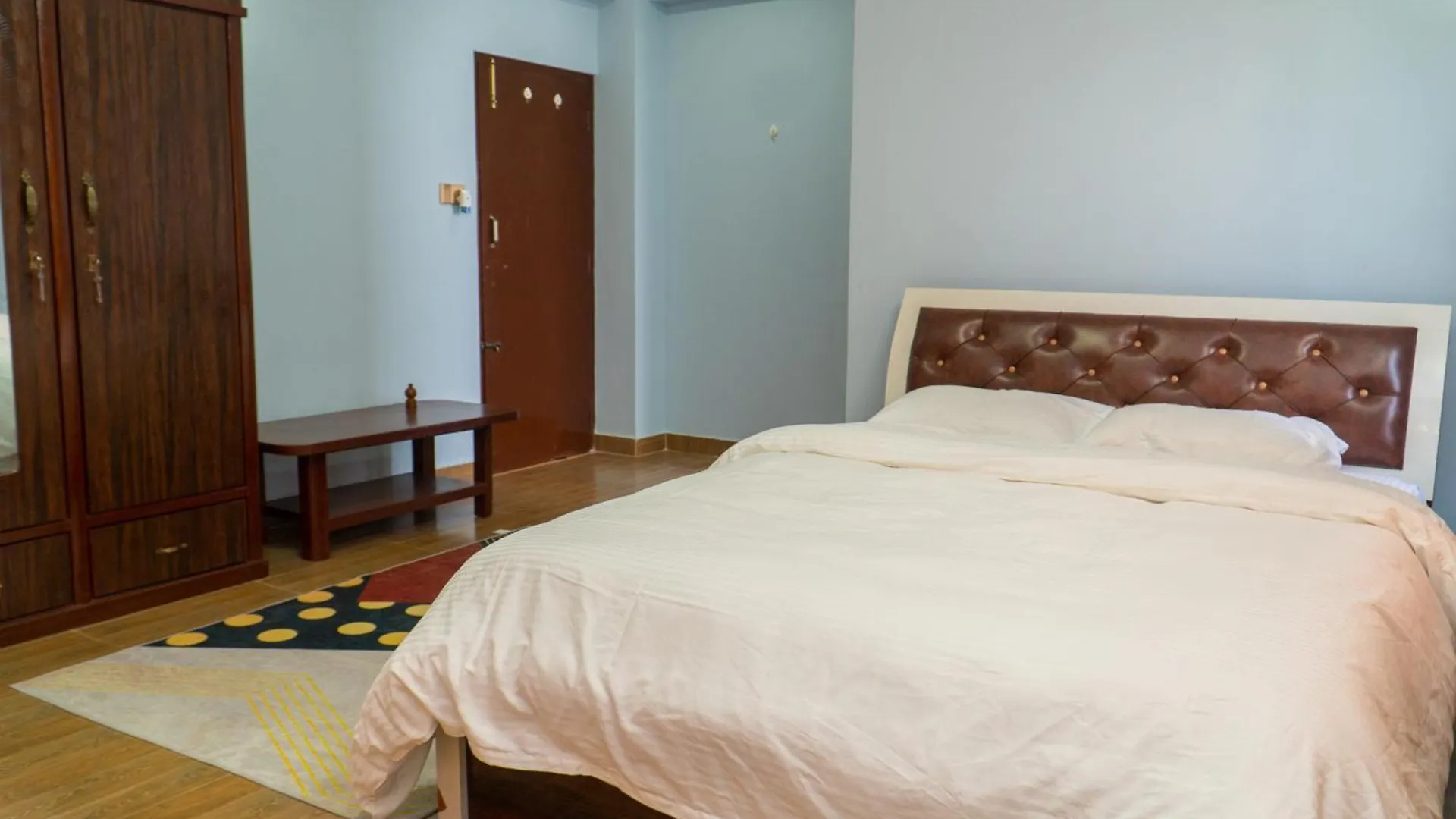 The White House Villa 8 Bedroom With Swimming Pool Kathmandu 0*,  Nepal
