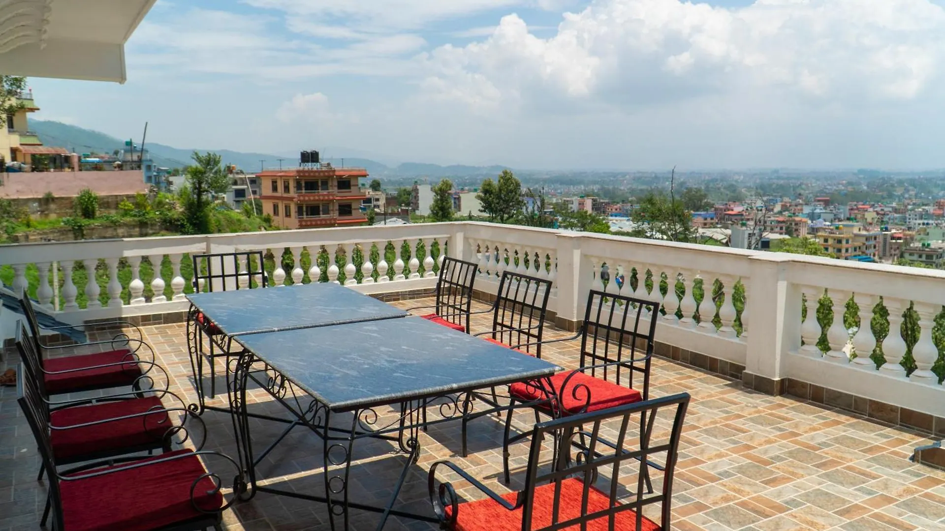 The White House Villa 8 Bedroom With Swimming Pool Kathmandu